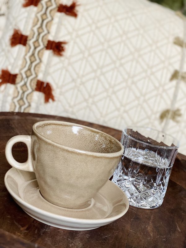 Tasse "Greige" mit Unterteller